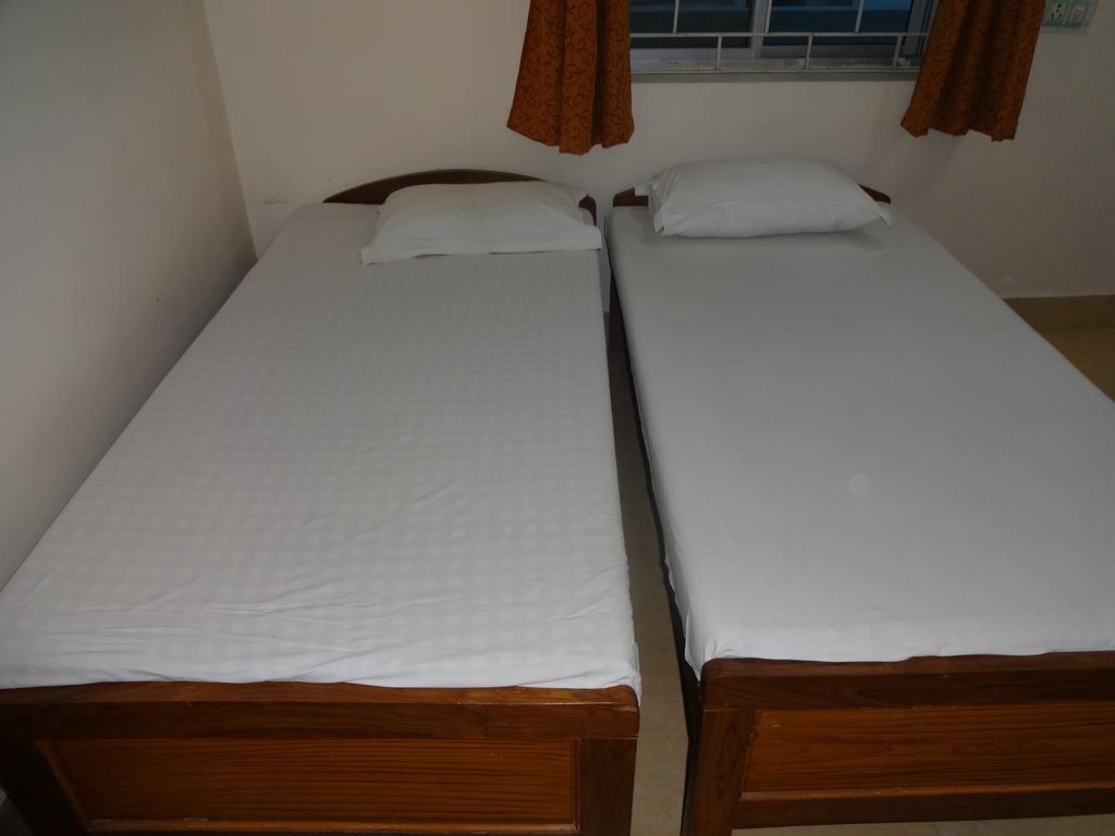 Harsh & Yash Guest House Bodh Gaya Chambre photo